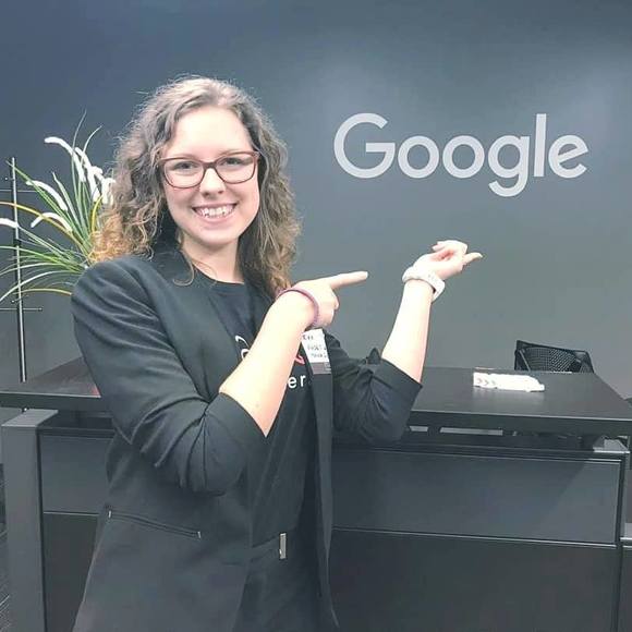 Meet your Posher, Eva - Picture 1 of 1